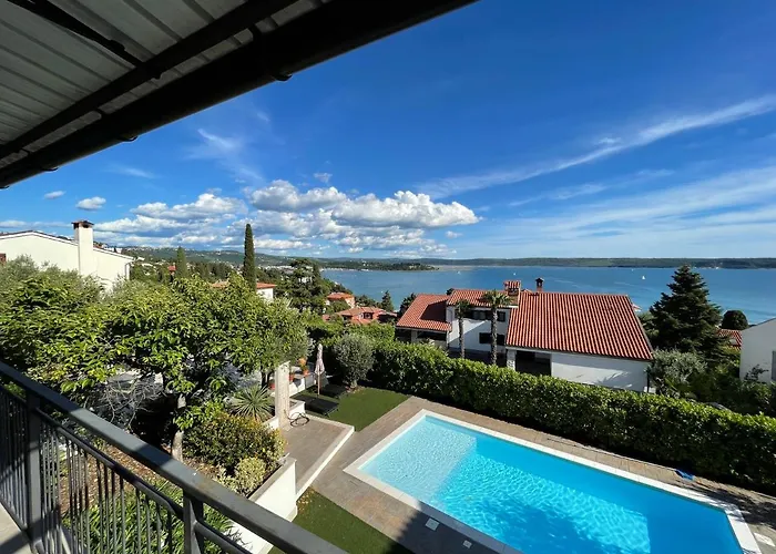 Villa Vilfanova- Apartments